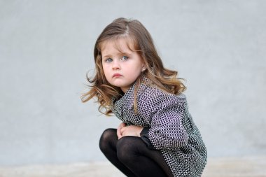 güzel bir moda portre küçük kız