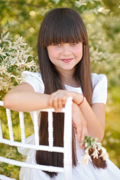 Moda piękny portret dziewczynki — Zdjęcie stockowe