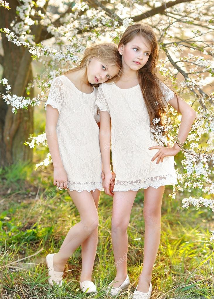 Нежная девочка. Юную нежно. Юную нежно. Юную нежно. Красивые девушки лицо крупный план.