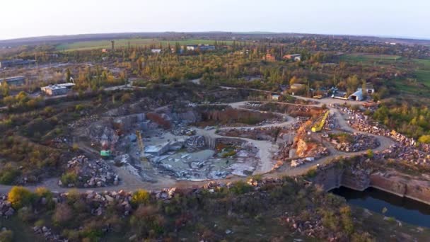 Mining near a small lake in picturesque Ukraine — Stock Video