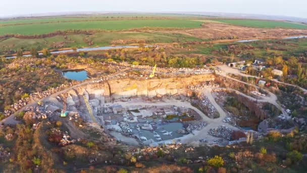 Mining near a small lake in picturesque Ukraine — Stock Video