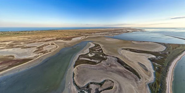 Ilhas Incomuns Lago Brilhante Vista Superior Câmera Drone — Fotografia de Stock