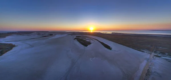 Ilhas Incomuns Lago Brilhante Vista Superior Câmera Drone — Fotografia de Stock