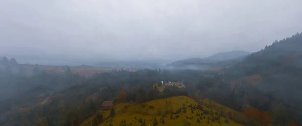 Rainy Foggy Gray Weather Mountain Valley Carpathians Ukraine Small Village — Stock Photo, Image
