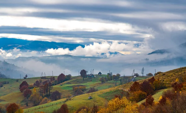 Unusually Beautiful Nature Carpathian Mountains Beautiful Hills Fantastic Sky Colorful — Stock Photo, Image