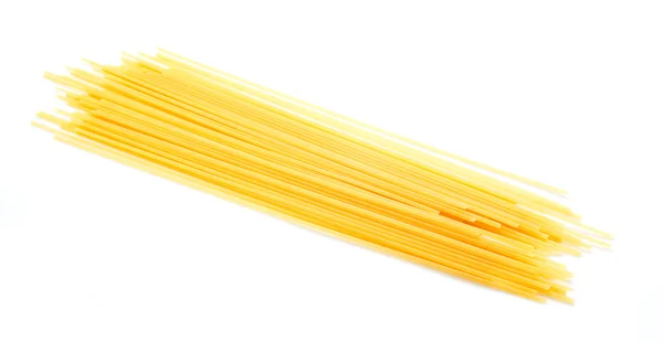 Espaguetis italianos sin cocer aislados — Foto de Stock