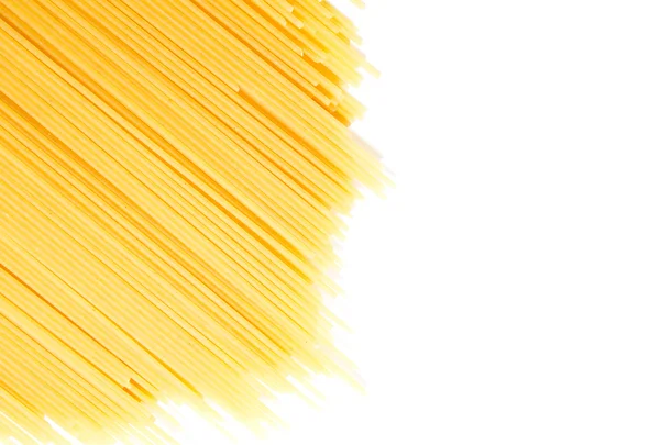 Ungekochte italienische Spaghetti isoliert — Stockfoto