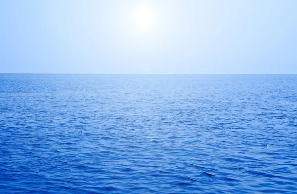 Mare e cielo azzurri — Foto Stock