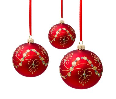 Hunging kırmızı Noel top izole