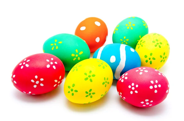 Coloridos huevos de Pascua hechos a mano aislados — Foto de Stock