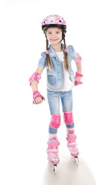 pink patenli sevimli gülümseyen küçük kız