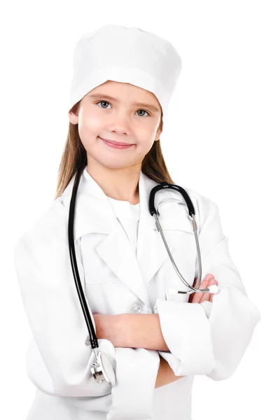 의사로 서 옷을 입고 귀여운 웃는 소녀 — 스톡 사진