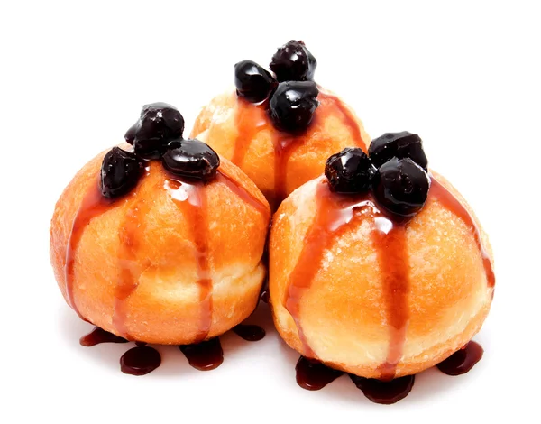 Perfect doughnuts with custard cream — Stock Photo, Image