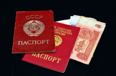 Sovyet Pasaportlar ve para