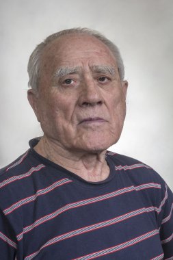 yaşlı bir adam portresi