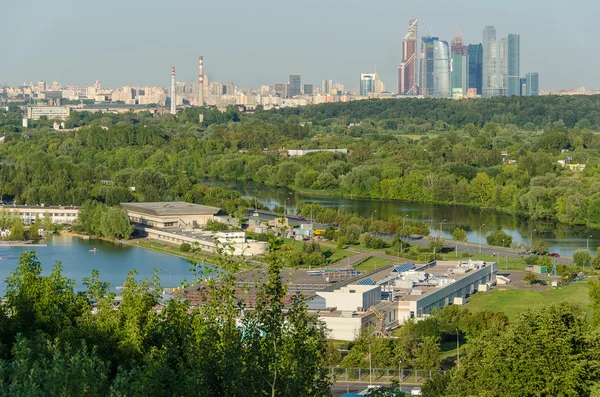 Moskova Nehri FLOODPLAIN Ben klasör ve kanal Krylatskoye