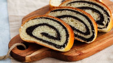 Haşhaş tohumu. Paskalya pastası.