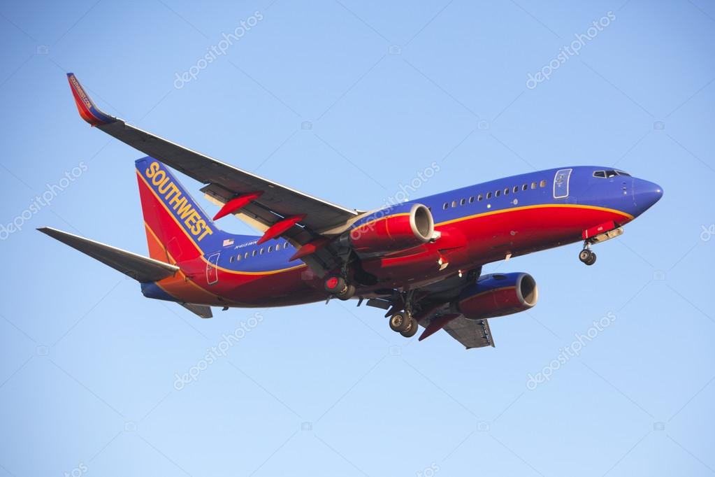 サウス ウエスト航空 737 商業ジェット飛行機 — ストック編集用 サウス ウエスト航空 737 商業ジェット飛行機 — ストック編集用