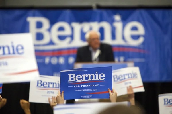 Bernie sanders raduno — Foto Stock