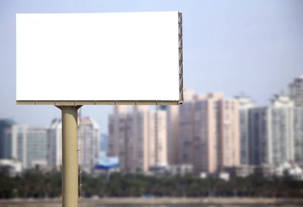 Cartelera en blanco al aire libre — Foto de Stock