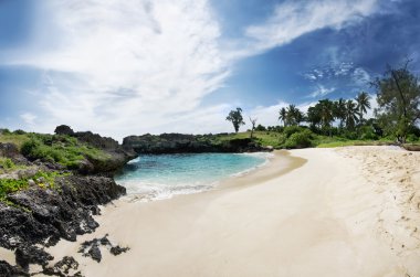 mandorak beach sumba ada adlı