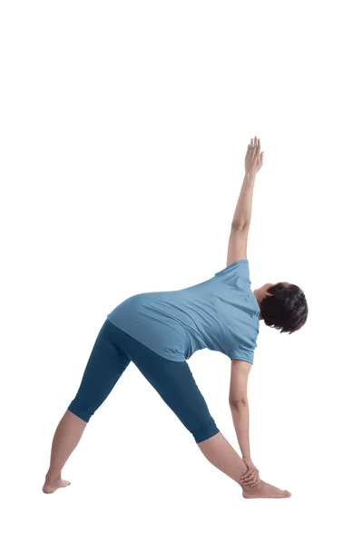 Asian pregnant woman doing yoga — Stock Photo, Image