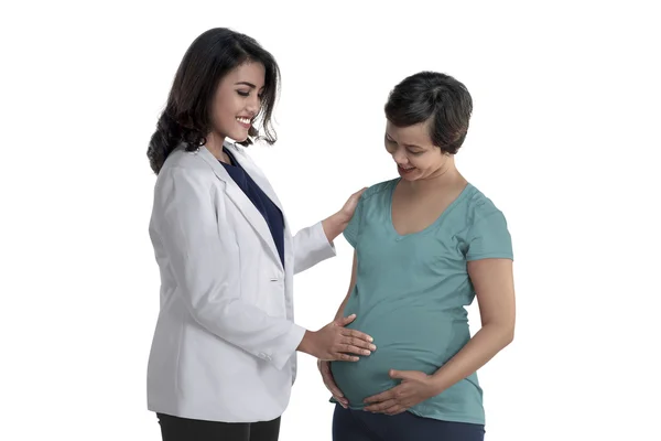 Asian pregnant woman doing check up — Stock Photo, Image