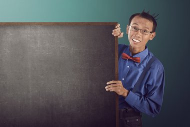 Nerdy adam holding Pano