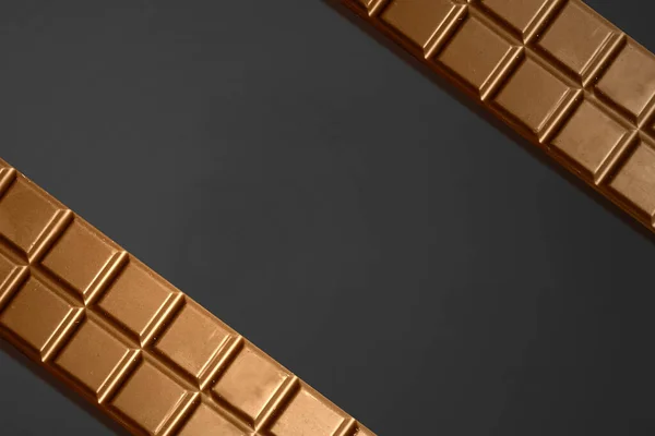 Barra Chocolate Com Fundo Preto — Fotografia de Stock