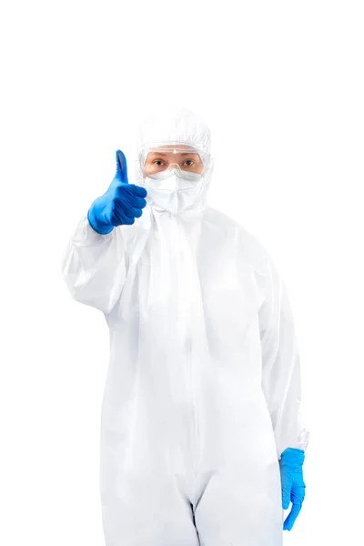 白い背景に隔離された防護服と手袋を身に着けている健康労働者の女性 — ストック写真