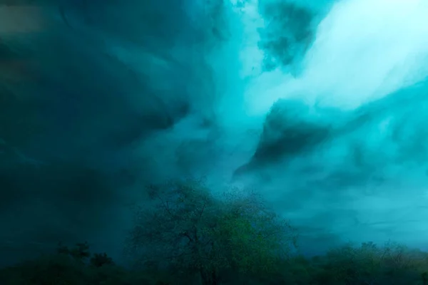 Dramatyczny Widok Ciemnej Chmury Niebie — Zdjęcie stockowe