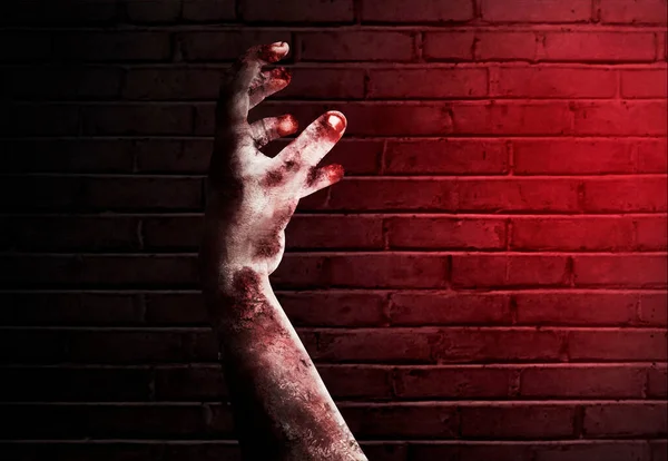 Zombie Χέρι Αίμα Και Πληγή Φόντο Τοίχο Από Τούβλα — Φωτογραφία Αρχείου