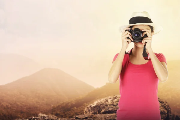 Young Woman Photographer — Stock Photo, Image