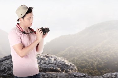 Bir turist alarak görüntüsüyle kamera