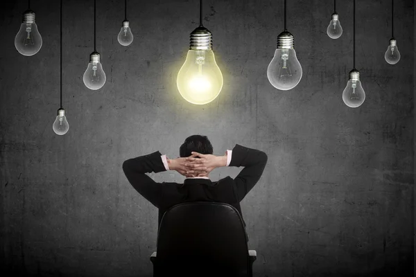 Business person having bright idea — Stock Photo, Image