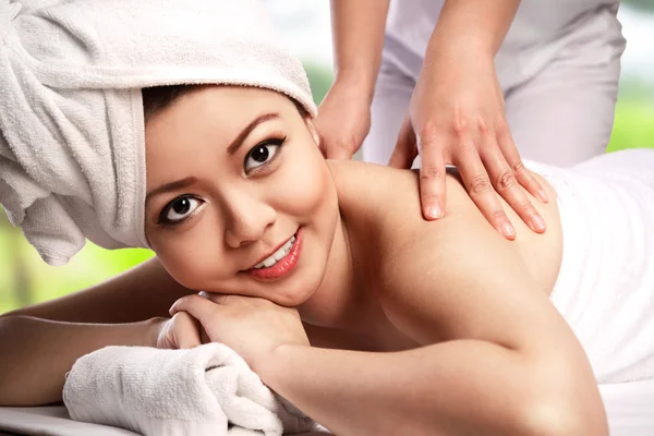 Asian woman relaxed on the spa — Stock Photo, Image