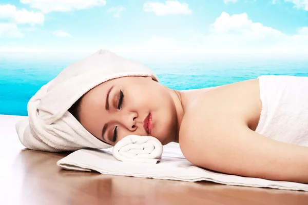Asian woman relaxed on the spa — Stock Photo, Image