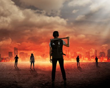 Polis kadın zombi savaşmaya hazır