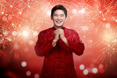 Çinli cheongsam elbiseli