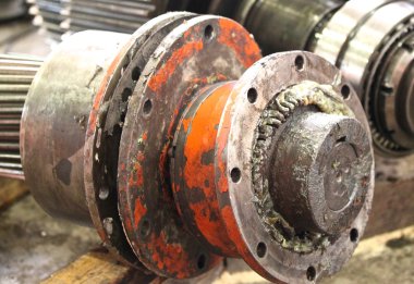 montaj delikleri flanş 