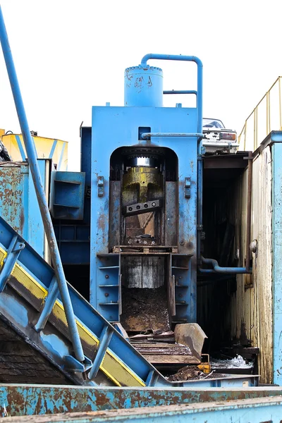 Krachtige hydraulische schaar — Stockfoto