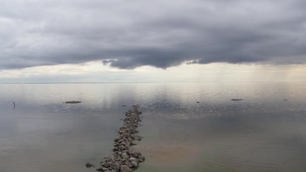 Полет Над Каменным Хребтом Финском Заливе Балтийское Море — стоковое видео