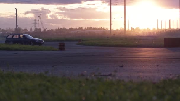 Autos Nehmen Autorennen Teil — Stockvideo