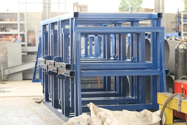 metal yapılar çeşitli unsurları