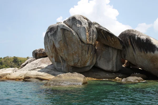 Vue panoramique sur le littoral de l'archipel Koh Lipe Island — Photo