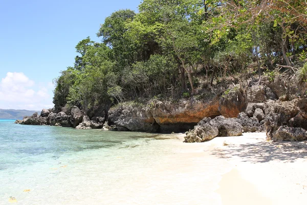 Natursköna vyer över kusten av ön Boracay — Stockfoto