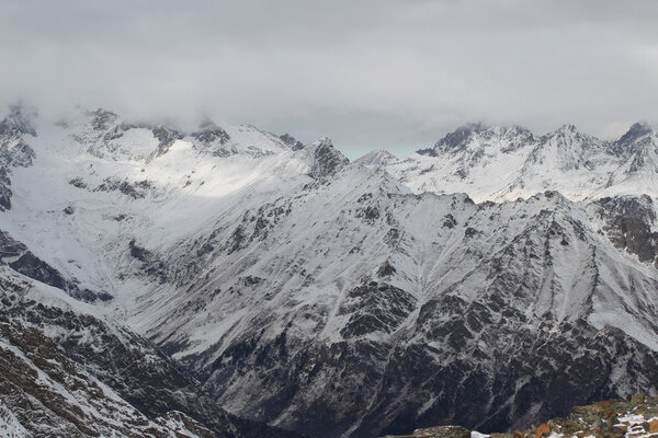 Scenic view of the mountains, ski resort Dombay — Stock Image Scenic view of the mountains, ski resort Dombay Stock Picture