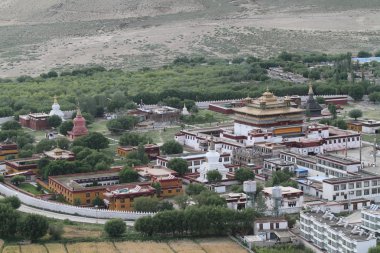 Budist manastır Samye görünümünü