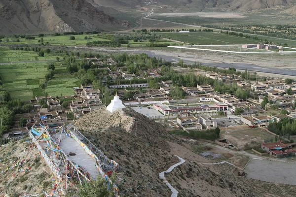 The kaki bukit dari Tibet — Foto Stok Gratis