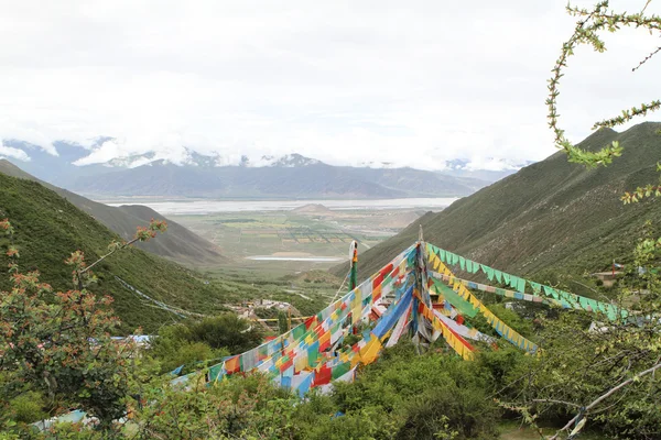 Las estribaciones del Tibet —  Fotos de Stock